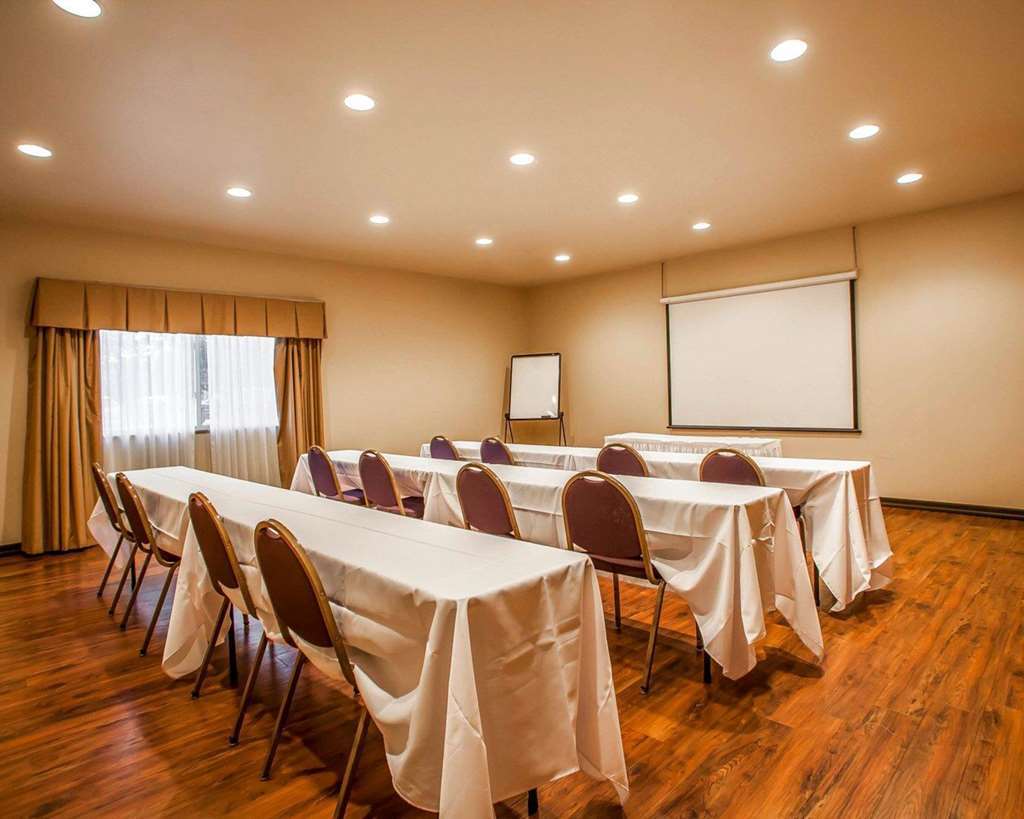 Quality Inn & Suites Hannibal Einrichtungen foto