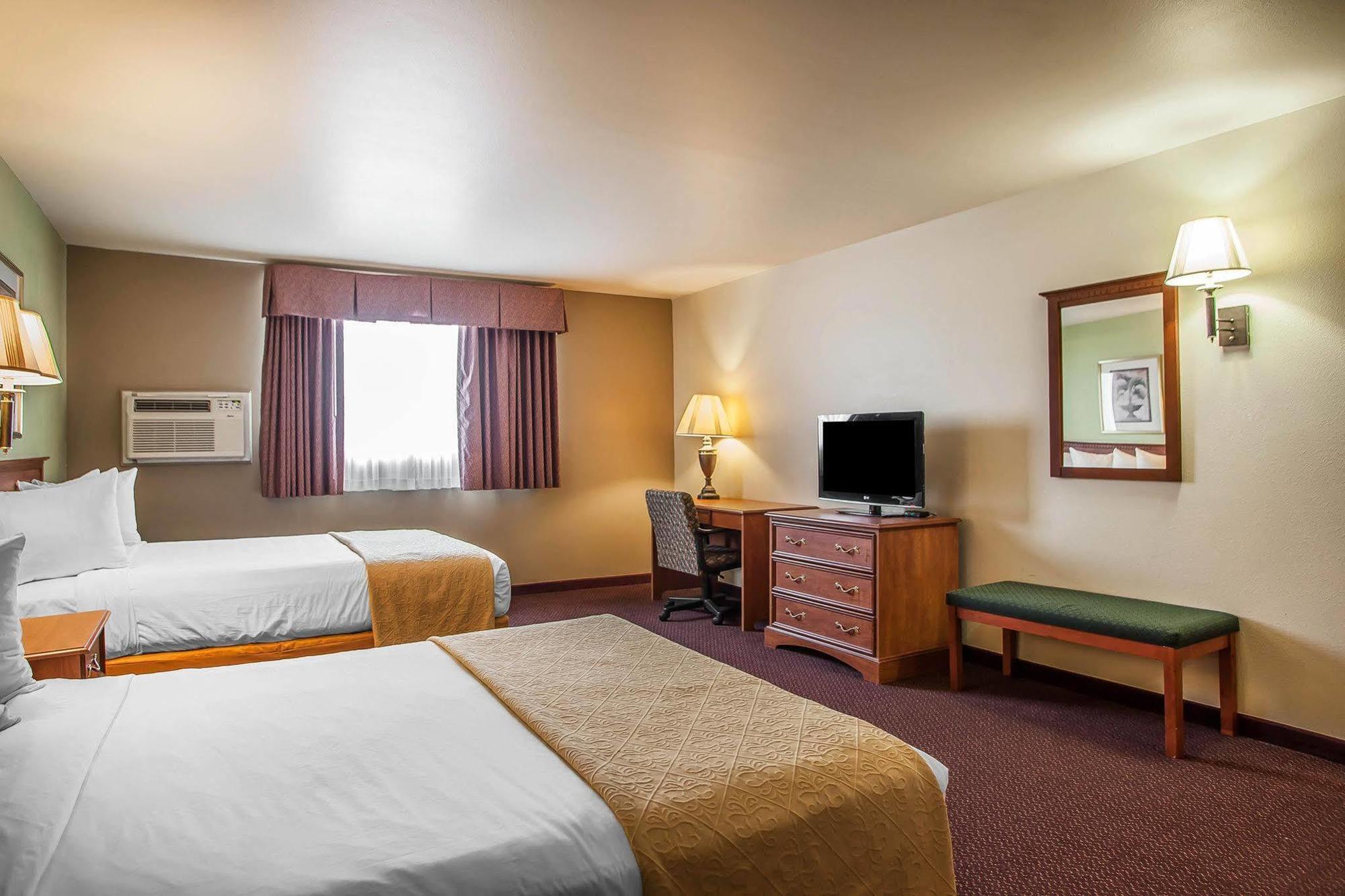 Quality Inn & Suites Hannibal Exterior foto